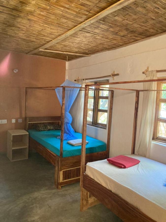 Soul Rebel Lodge & Backpackers Nkhata Bay 外观 照片