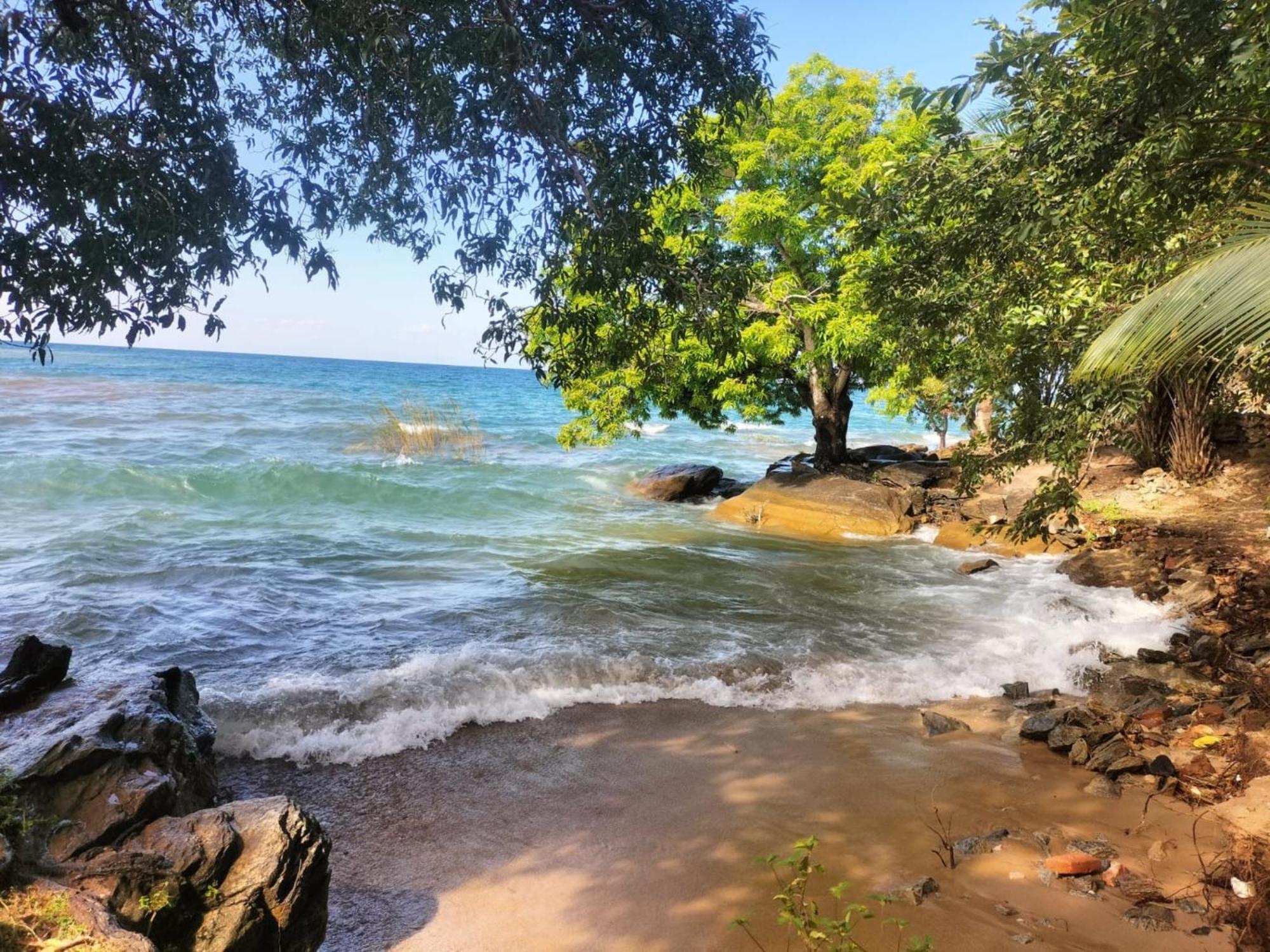 Soul Rebel Lodge & Backpackers Nkhata Bay 外观 照片
